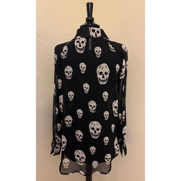Mona B Sheer Skull Print Button Down Hi Lo Top- Sz M - Picture 4 of 10